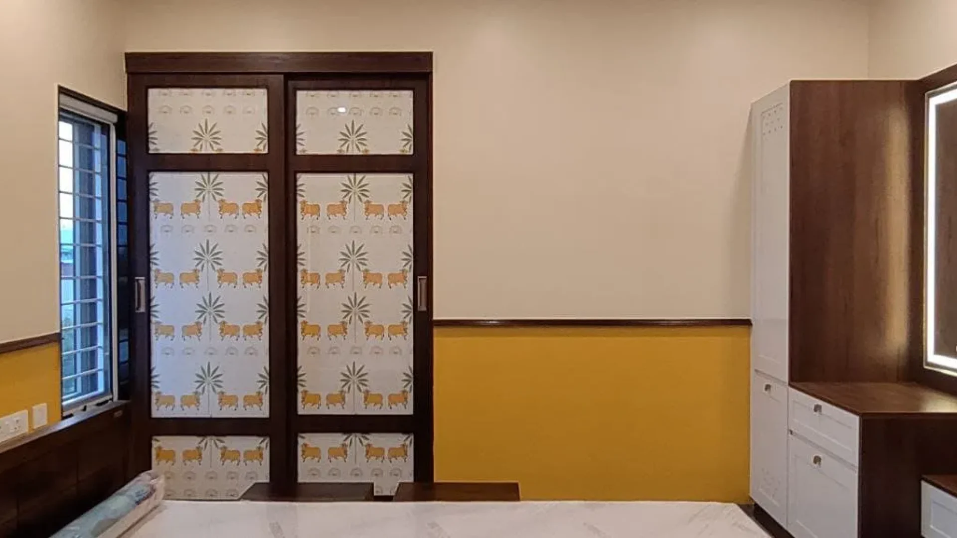 photo_6271651515416120790_y